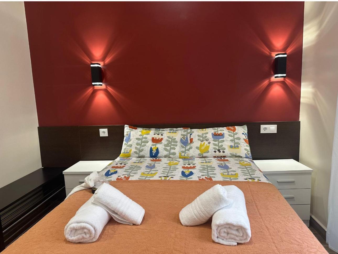 Hostal “ Infantas” Madryt Zewnętrze zdjęcie