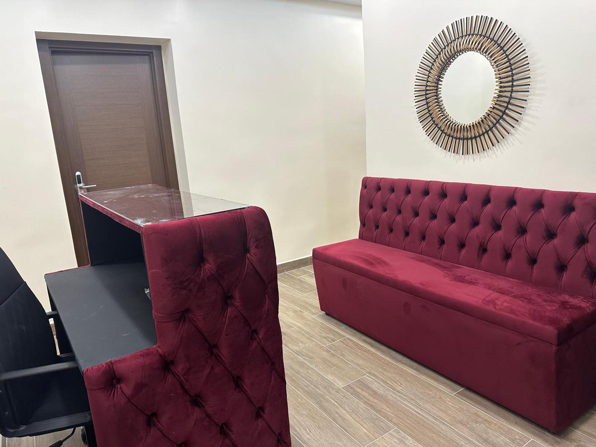 Hostal “ Infantas” Madryt Zewnętrze zdjęcie
